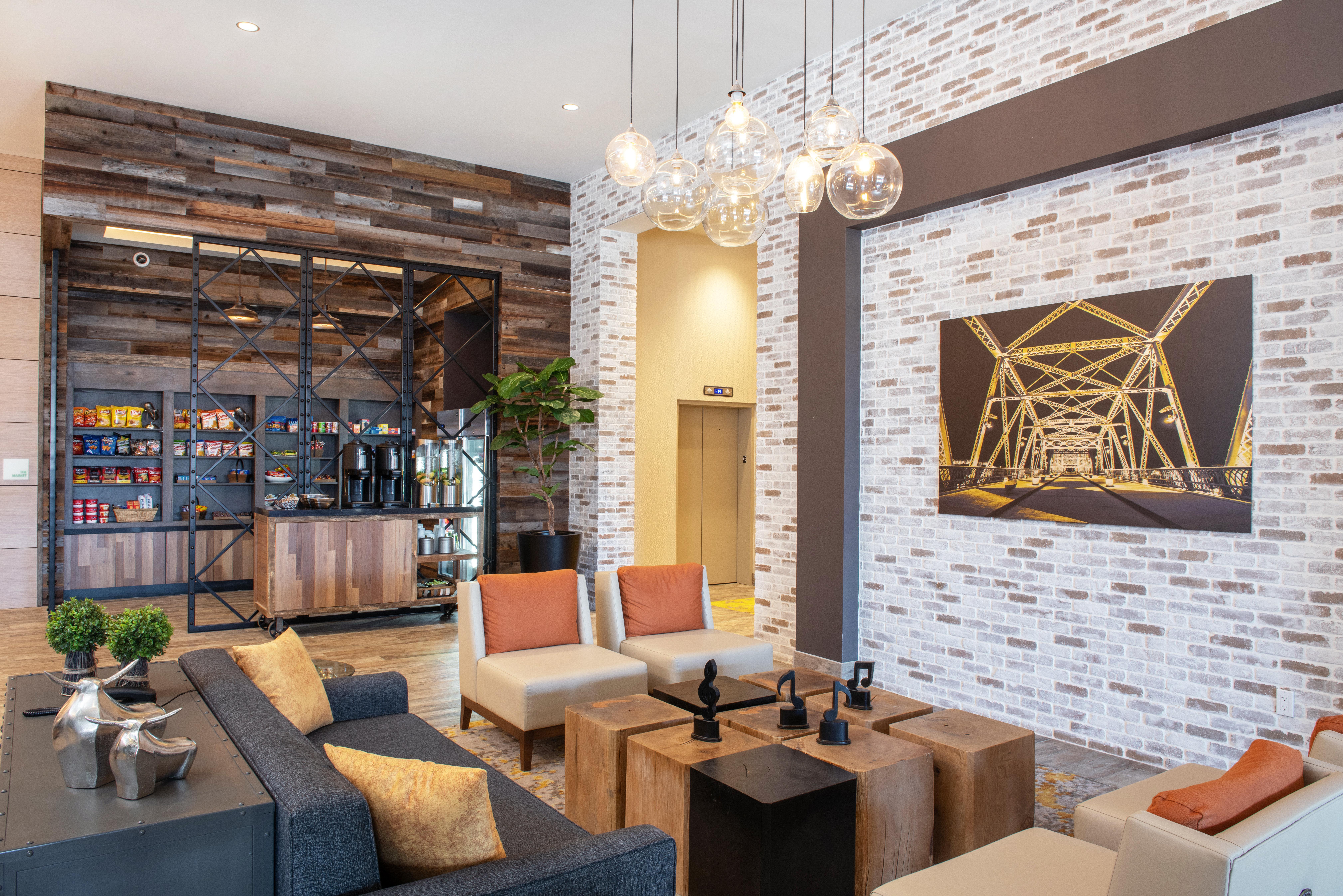 Holiday Inn & Suites Nashville Downtown Broadway מראה חיצוני תמונה