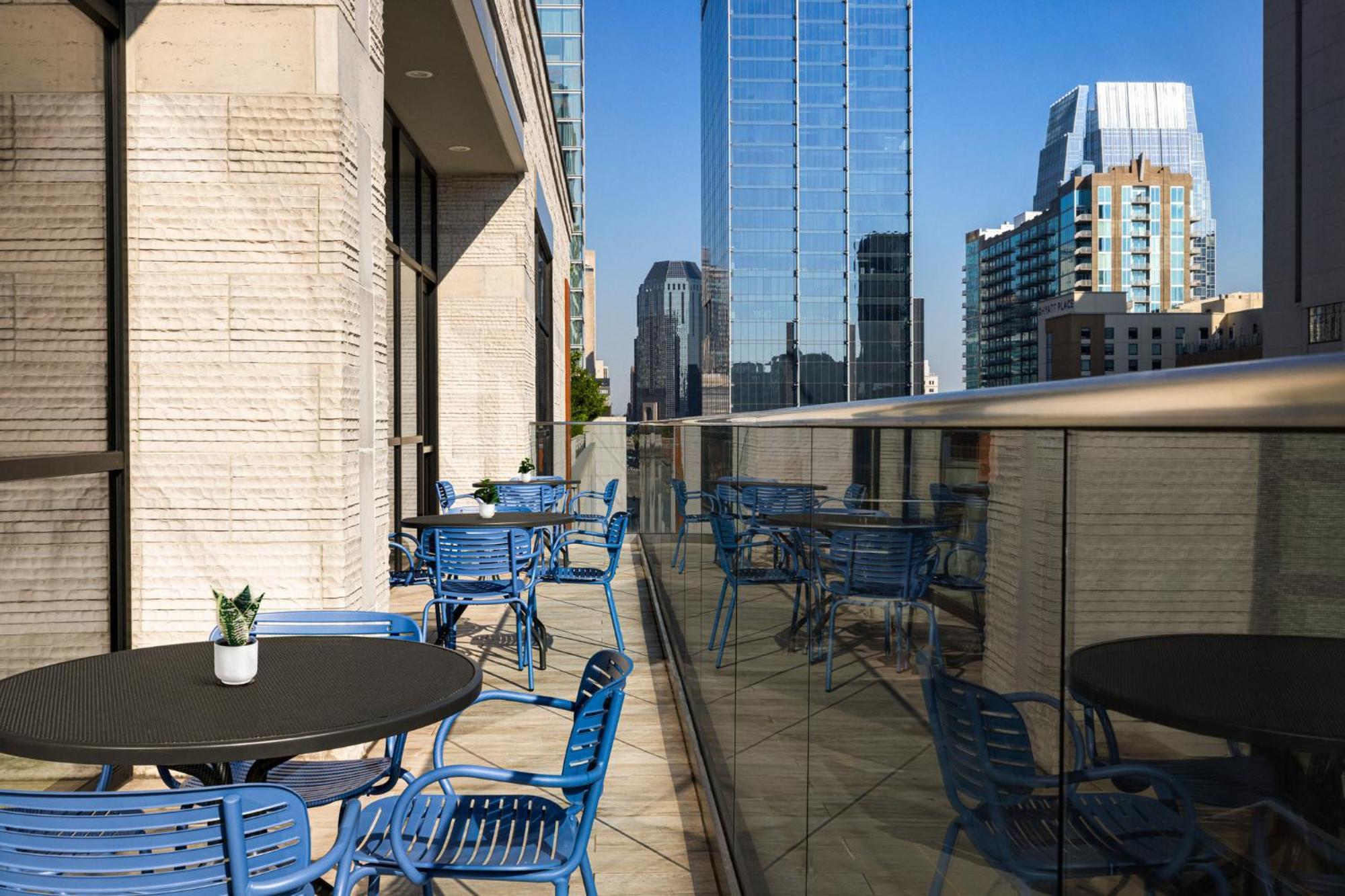 Holiday Inn & Suites Nashville Downtown Broadway מראה חיצוני תמונה